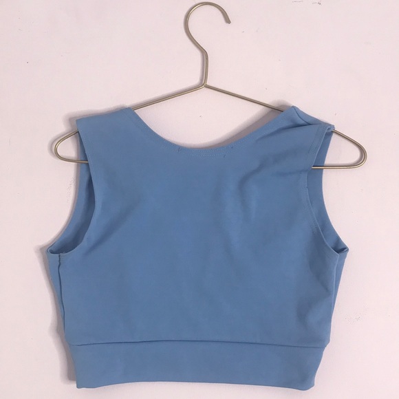 Deep Plunge Neck Crop - Picture 2 of 2